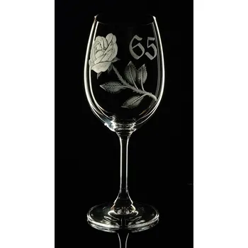 Sklenice Sklenka k 65 narozeninám s růží - ručně ryté (broušené), dárková krabička