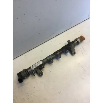 Systém vstřikování Vstřikovací lišta 03L130089J +Ventil Tlaku paliva 057130764AB 2.0TDI 103KW CFF