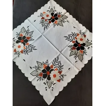 ubrus UBRUS vyšívaný vel. 85 x 85 černý Květ