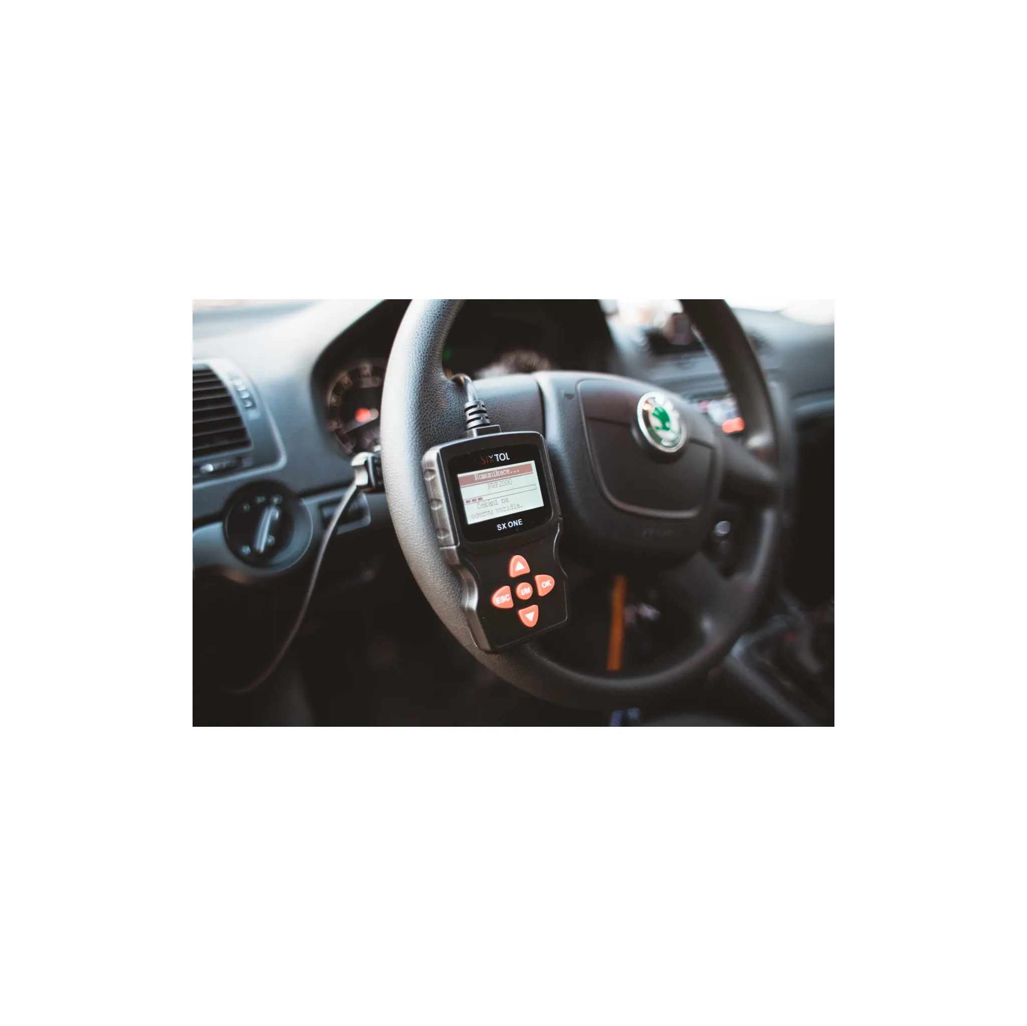 Fotografie 4 - Autodiagnostika Sixtol SX ONE