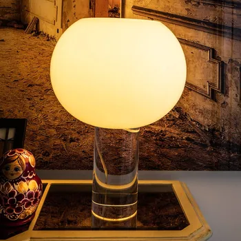Lampička Stolní lampa Foscarini Buds 3, bílá, sklo, plast, E27 - Délka přívodního kabelu 180 cm 1 x 15 W - Doprava zdarma