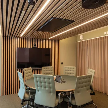 Lampička The Light Group SLC LED pásek s plným spektrem CRI 98, 5 m IP54 4 000K - Vzdálenost mezi jednotlivými LED diodami 0,83 cm bílá LED 48 W celkem - Doprava zdarma