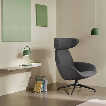 Lampička PLEASE WAIT to be SEATED Stolní lampa QUAY, borovicově zelená - Délka přívodního kabelu 250 cm zelený 1 x 25 W - Doprava zdarma