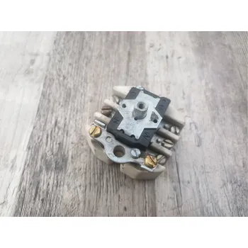 vypínač Bakelitové STOP tlačítko stiskací odpojovač MEZ 16A 380V 3530 Varianta: náhradní vypínač / těleso 3530