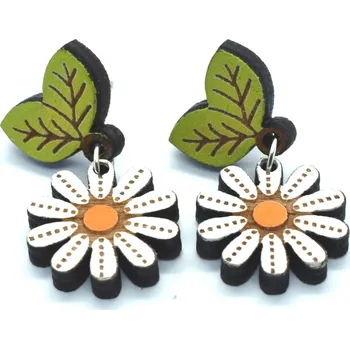 Náušnice Pehucraft Dřevěné náušnice kytičky sedmikrásky s lístkem ph0029