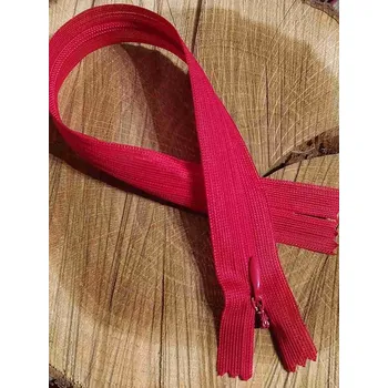 Zip Spirálový zip skrytý No 3 délka 30 cm dederon barva červená