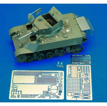 Plastikový model Royal Model 1/35 Stuart M3 A3