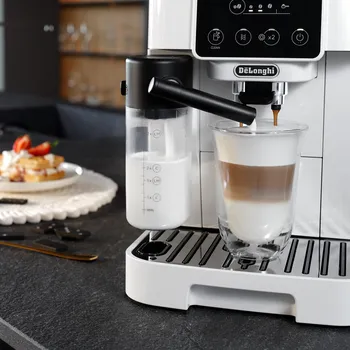 De'Longhi Magnifica Start - Latte macchiato