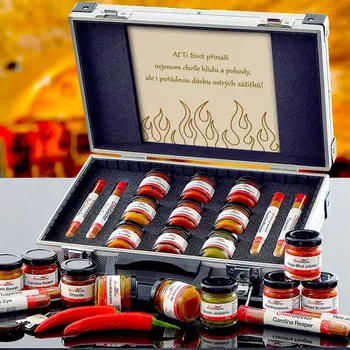 Dárková Chilli Sada v ALU Kufříku Gravírované dřevo - text