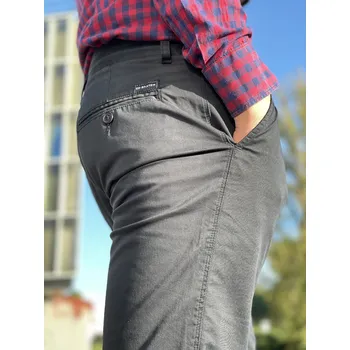 Pánské kalhoty Ed Baxter Pánské tmavě modré navy chinos Ed Baxter, prodloužené Obvod pasu: 42, Délka: 38