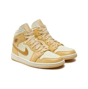 Dámská móda Nike Sneakersy Air Jordan 1 Mid Se FB9892 200 Écru 38