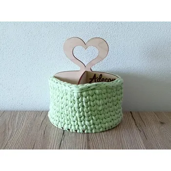 Háčkovaný příborník průměr 15 cm, výška 9 cm, bavlna, barva pistáciová