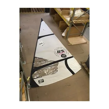 Loď RS Sailing RS400 kosatka