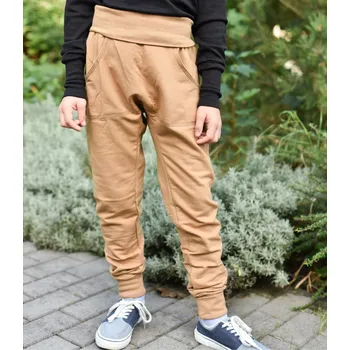 camel rostoucí tepláčky z recyklovaného úpletu