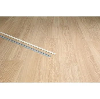 Stavební profil Quick-Step Multifunkční profil stříbro 16x47x1860mm