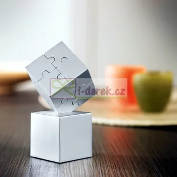3D puzzle 3D kovové puzzle s podstavcem - težítko CUBE