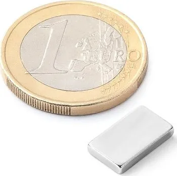 Dekorativní magnet Neodymový magnet kvádr 12&nbsp;×&nbsp;7&nbsp;×&nbsp;2&nbsp;mm, síla 1,3&nbsp;kg