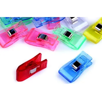 Fixační kolíček / svorka 18x33 mm na látky, barva mix náhodných variant