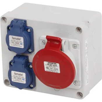 Rozvaděč FAMATEL Skříň 3070 2x230V a 1x400V/32A/4p zásuvková 3070-4POL