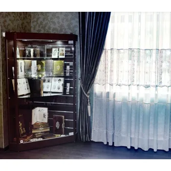 EXPOINT Rohová vitrína se dvěma sokly Název: 50 x 50 x 180 x 43cm, záda MDF