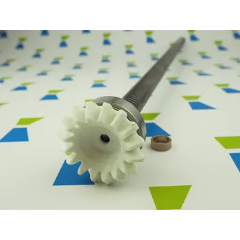 Nice PRTO02C pastorek se šroubovicí z pohonu Nice TO5015, TO5016