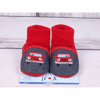 Capáčky Capáčky bačkůrky botičky ponožkoboty YO šedočervené s autíčkem velikost: 18/19