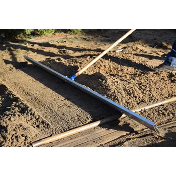 Stavební profil Hliníková stahovací lišta 2m ZDP1 (Slouží k rychlému vyrovnání povrchů.)