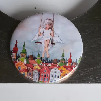 Dekorativní magnet Zuzana Honsová Andělka pro malé radosti - magnet 56 mm