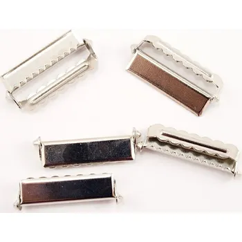 Zkracovač kovový - stříbrný - průvlek 3 cm