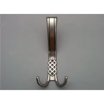 Věšák Stříbrný staromosazný věšák