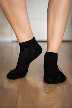 Dámské ponožky Ponožky Be Lenka černé nízké Velikost: 35-38
