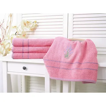 B.E.S. - Petrovice, s.r.o. Osuška s výšivkou 65x130 Levandule - Starorůžová