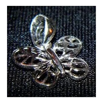 Přívěsek Malý motýlek s průhlednými křídly - stříbrný přívěsek