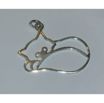 Přívěsek Ležící kočka - stříbrný přívěsek