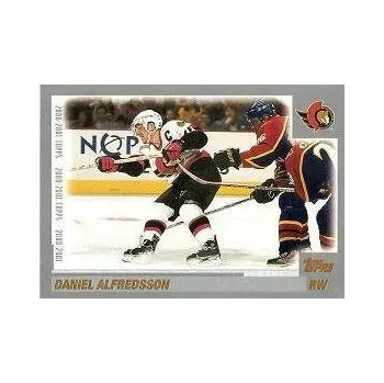 Sběratelská karetní hra řadová karta DANIEL ALFREDSSON 00-01 Topps číslo 105
