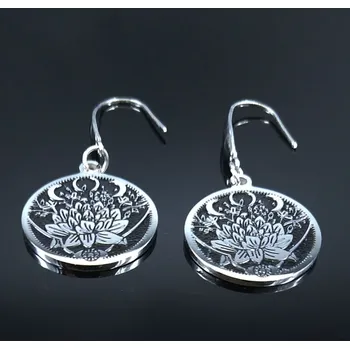 Náušnice B-TOP Náušnice z nerezové oceli Moon Lotus