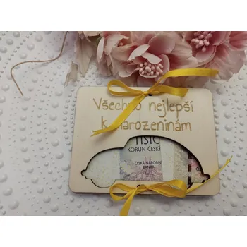 Dřevěné přání k narozeninám s autíčkem