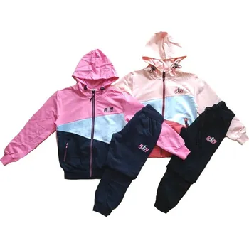 S&D DÍVČÍ TEPLÁKOVÁ SOUPRAVA "RUN" Barva: meruňková, Velikost: 158