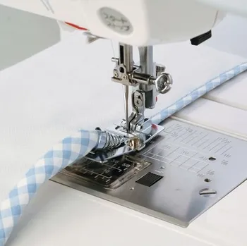 Příslušenství k šicímu stroji Patka lemovací 200140009 JANOME (941850000A)