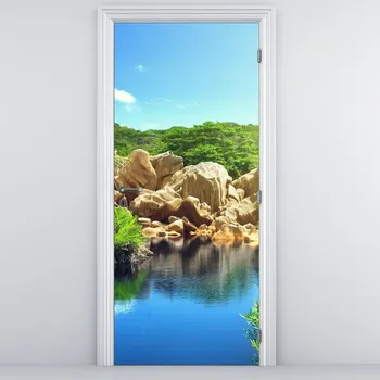 Fototapeta LuxusniObrazy.cz Fototapeta na dveře - Jezero v Seychelské džungli