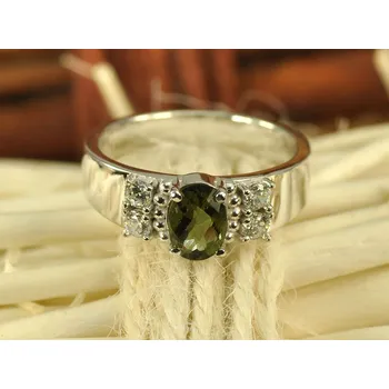 Prsten Vltavín prsten ovál se zirkony ovál 7 x 5mm checker top brus Ag 925/1000 + Rh