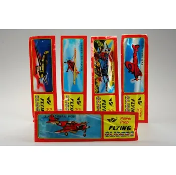 Hračka pro nejmenší Házecí letadlo 12/ bal