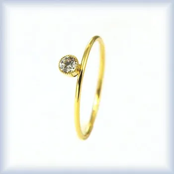 Prsten žluté zlato 49 smaragdově zelená