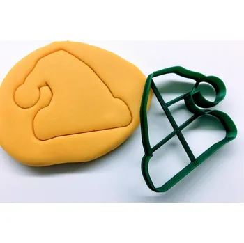 Vánoční dekorace Santova čepice #3 vykrajovátko