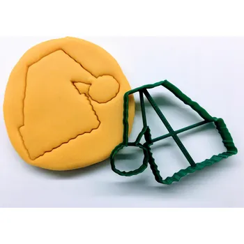 Vánoční dekorace Santova čepice #2 vykrajovátko