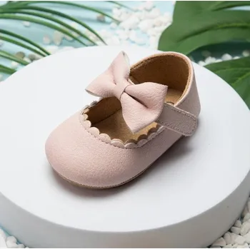 Dětská sálová obuv Kožené protiskluzové capáčky s mašlí - dívčí Barva: Růžová, Velikost: 13-18 měsíců (EU 18)
