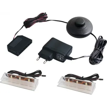 Knihovna Szynaka Vitrína MONTENEGRO 12 Provedení: LED osvětlení