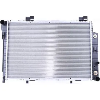 Chladič motoru Chladič, chlazení motoru NISSENS 62756A