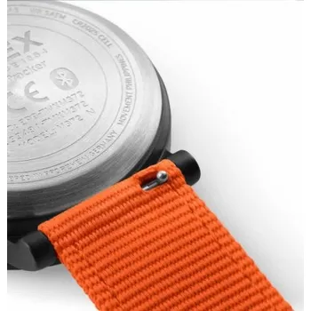 Módní doplněk Timex Metropolitan+, s černým koženým řemínkem + Doprava ZDARMA