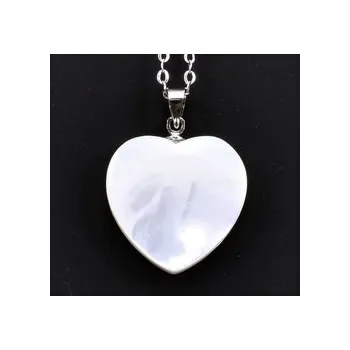 Přívěsek Perleť bílá